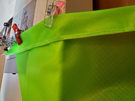 14 22. Heming Leading Edge Folded Over 1 Inch Hem Tape